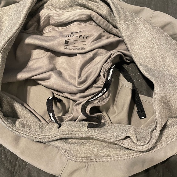 Nike shorts - Picture 3 of 3